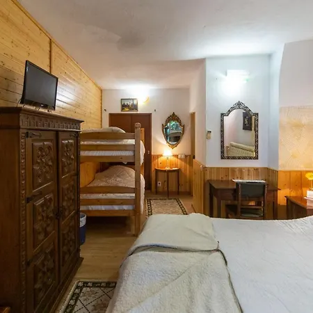 Hospedaria Sao Bras Couette-café