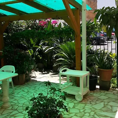 Couette-café Hospedaria Sao Bras *