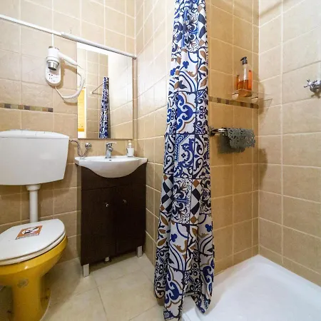Hospedaria São Bras *
