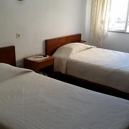 Hospedaria São Bras Alojamento de Acomodação e Pequeno-almoço *